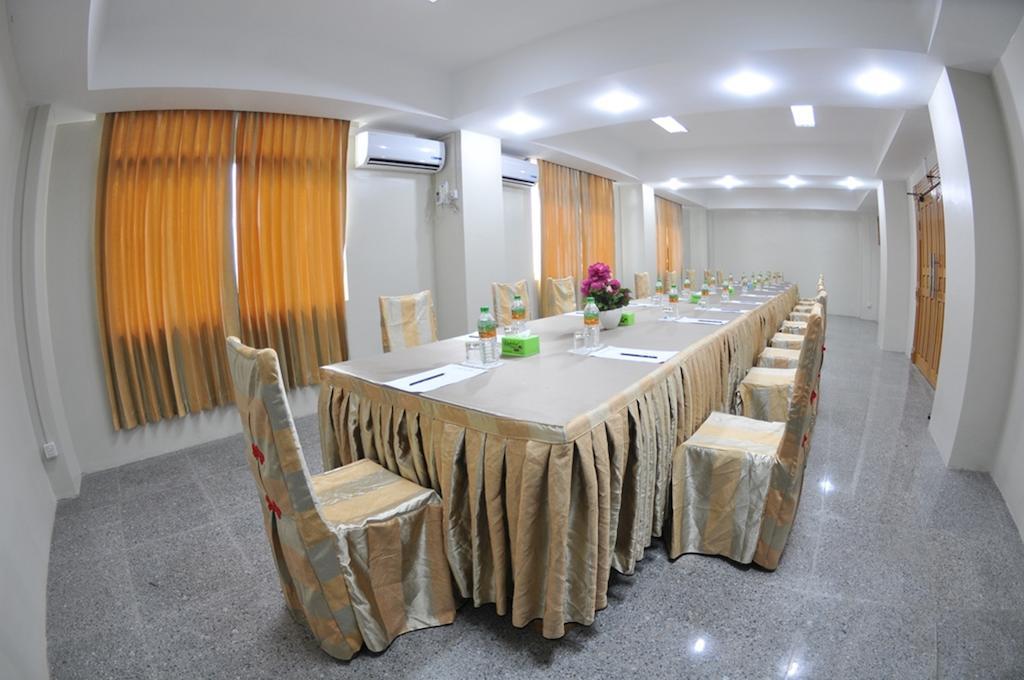 Shwe Phyu Hotel Mandalay Exteriér fotografie